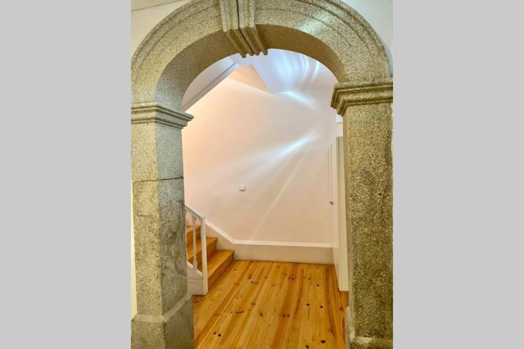 Santo Antonio Cozy Apartment Porto Eksteriør bilde